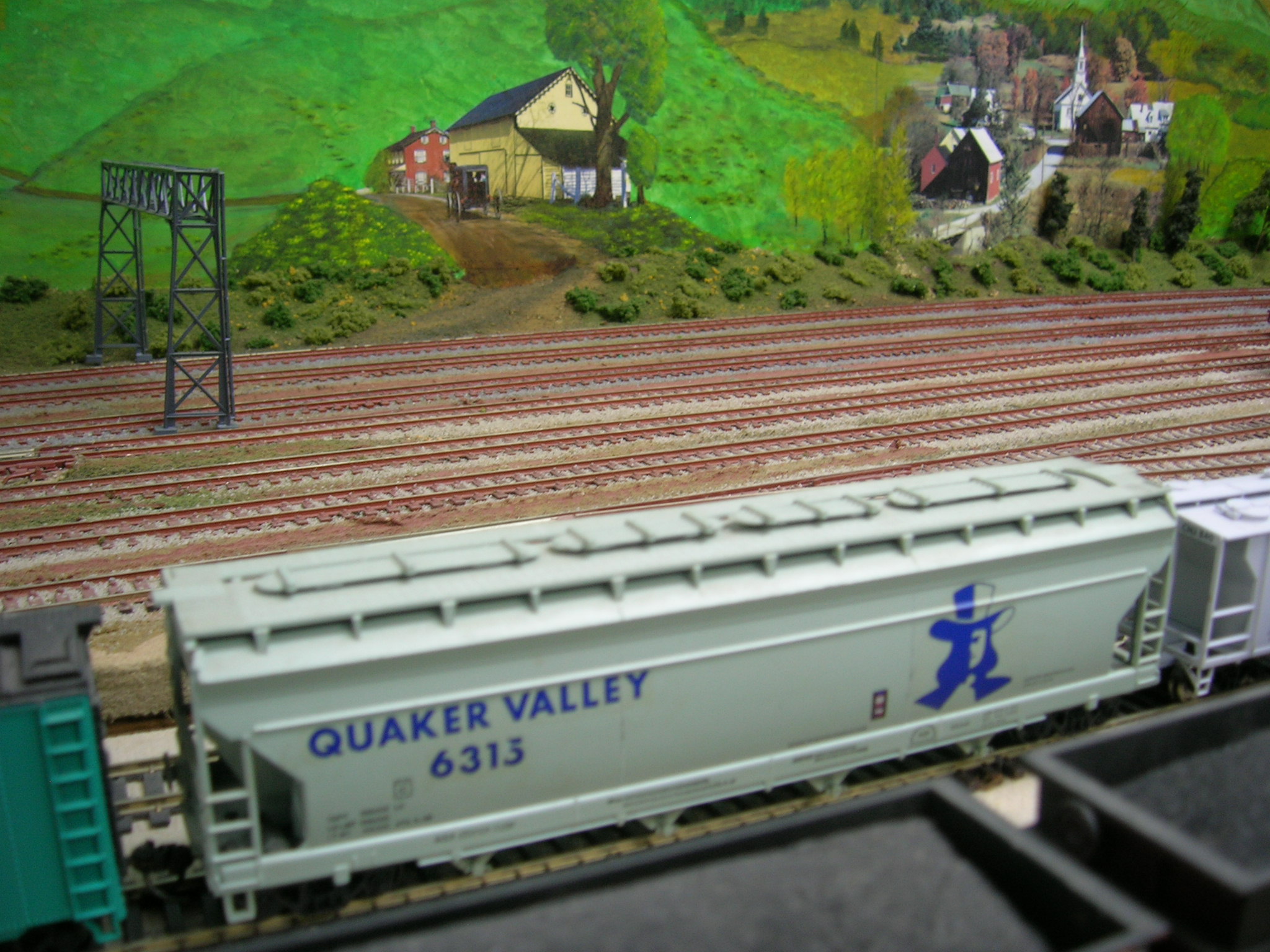 QV Hopper and Background painting